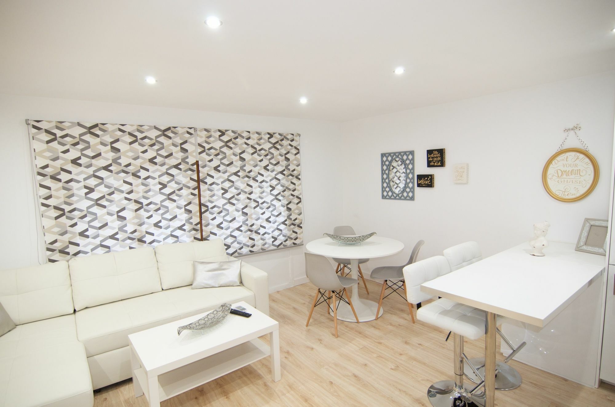 Apartamento Kirei La Paz Valencia